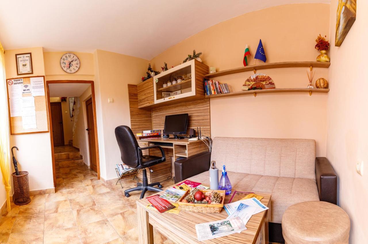 Villa Gamma Pavel Banya Bagian luar foto